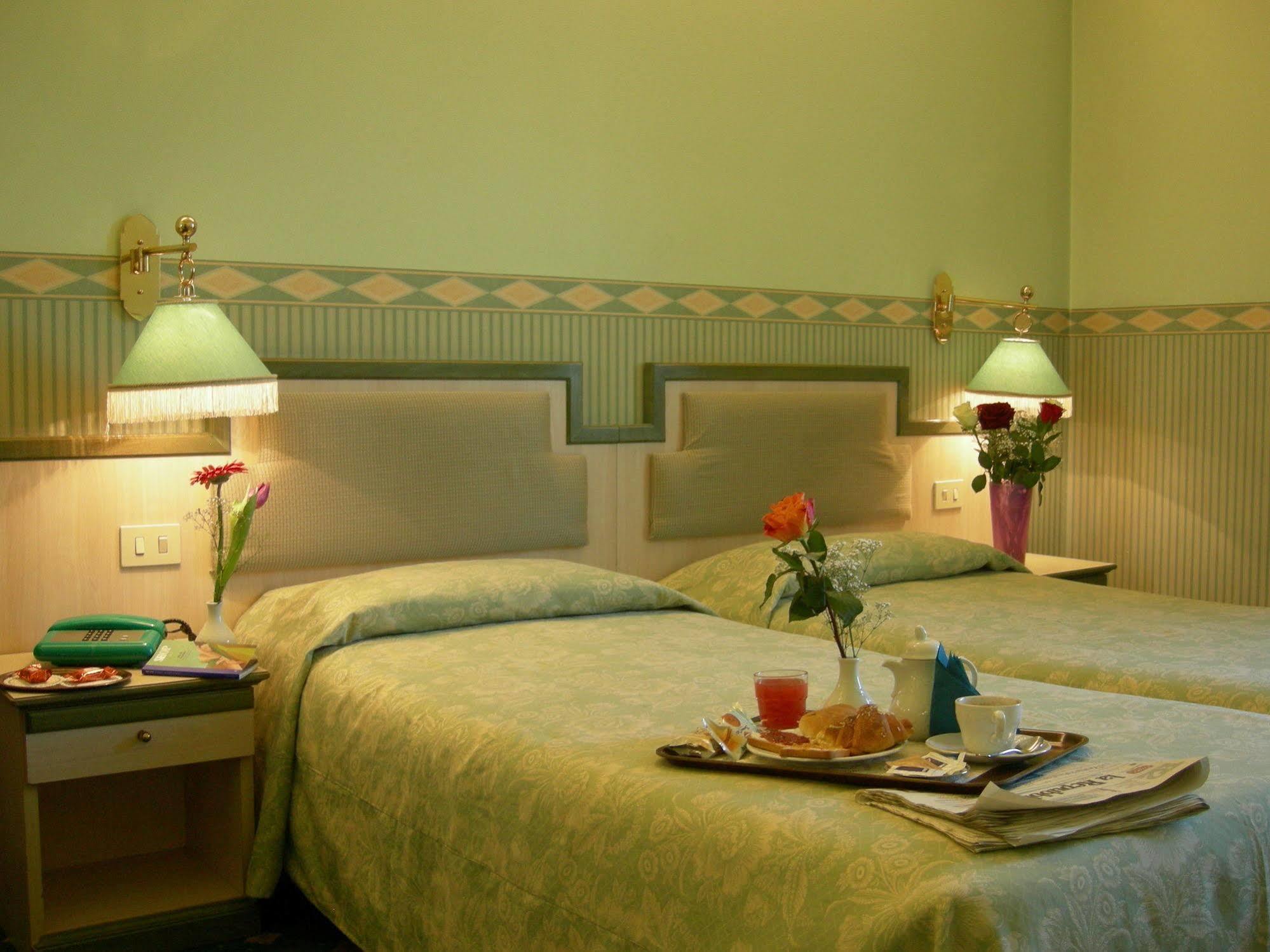 Buenos Aires Hotel 米兰 外观 照片