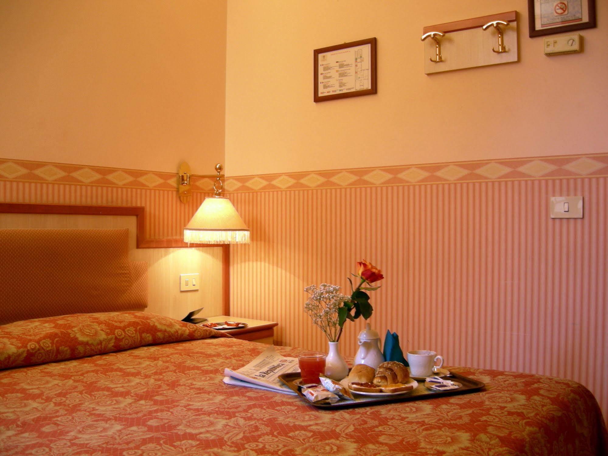 Buenos Aires Hotel 米兰 外观 照片